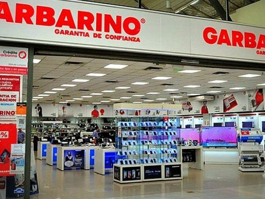 Garbarino tiene más 200 puntos de venta y 32 centros de distribución logísticos en todo el país.