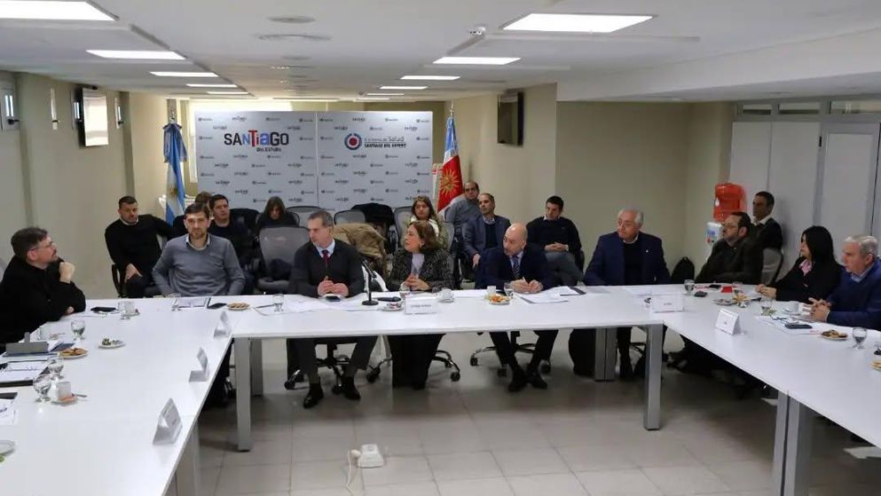 Ministros de Salud de siete provincias del norte se reunieron para analizar la crisis por el desfinanciamiento de la Nación.
