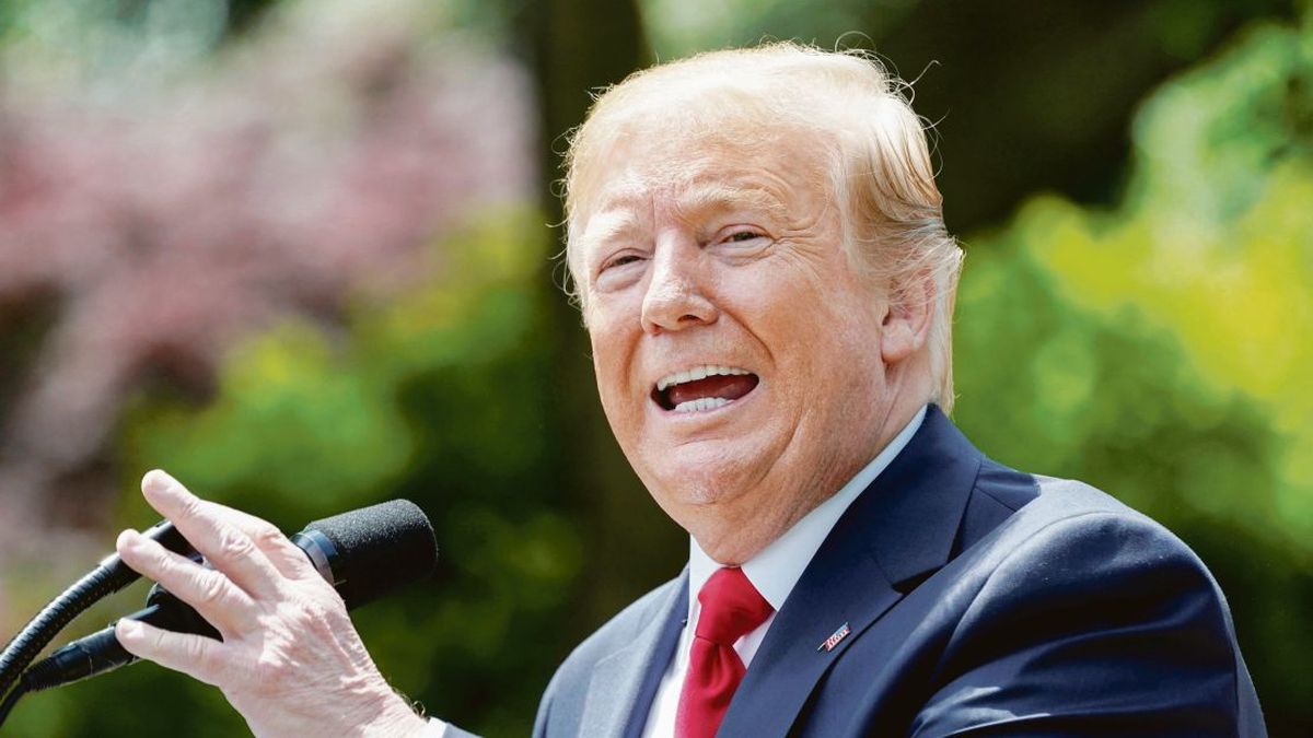 El Departamento de Justicia de EEUU defendió el veto de Donald Trump al acceso de la prensa a la Casa Blanca