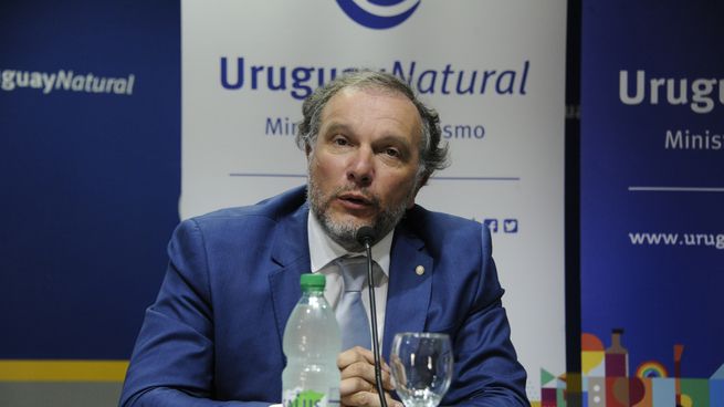 El intendente de Rocha, Alejo Umpiérrez, se refirió a la situación económica de Argentina.
