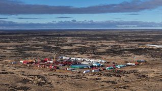 Para el no convencional, las regalías se fijaron en el 5%, con el objetivo de acelerar el desarrollo de Palermo Aike, la formación de Santa Cruz. Para el no convencional, las regalías se fijaron en el 5%, con el objetivo de acelerar el desarrollo de Palermo Aike, la formación de Santa Cruz.