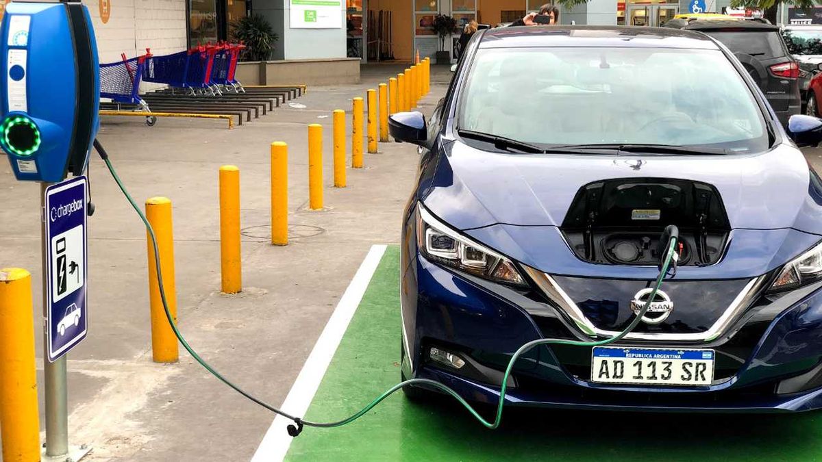 China could keep 60% of global electric car sales