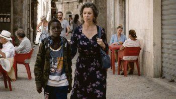 La vida ante sí. Sophia Loren y el niño senegalés Ibrahima Gueye.
