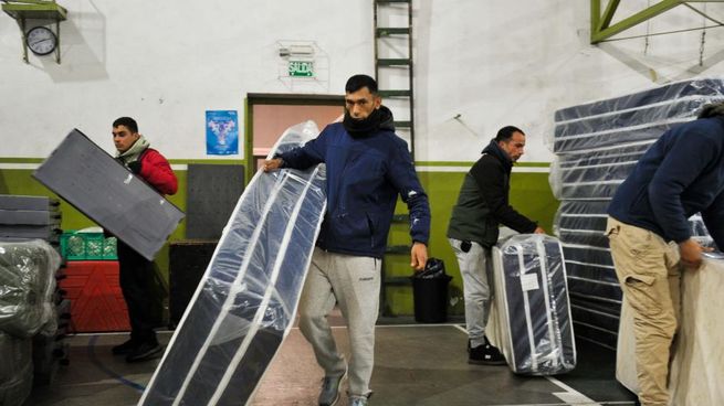 El Sinae continúa asistiendo a las personas en situación de calle por el frío extremo.