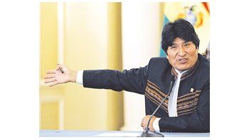 ámbito.com | El brusco aumento del precio de los combustibles pone en entredicho como nunca antes el apoyo de los sectores populares al presidente de Bolivia, Evo Morales.