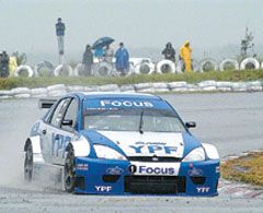 Ponce de León, con un Ford Focus, ganó en el autódromo Ciudad de Mar del Plata y se coronó subcampeón.