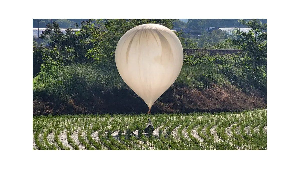 North Korea sent surprise balloons to South Korea and unleashed the excrement war