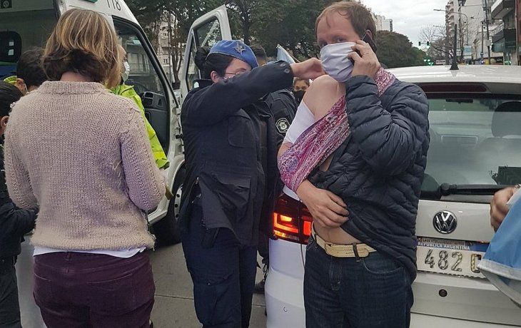Un hombre recibió un balazo de goma en un brazo en la manifestación en Olivos.