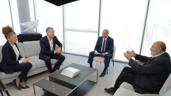 Representantes de Interbanking, Philip Morris y CUI participaron del segundo panel de Ámbito Debate vinculado a Innovación & Tecnología.