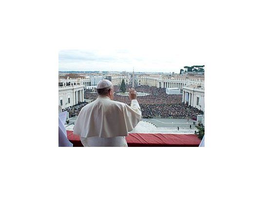 El Papa sostiene que las parejas gays plantean nuevos desafíos