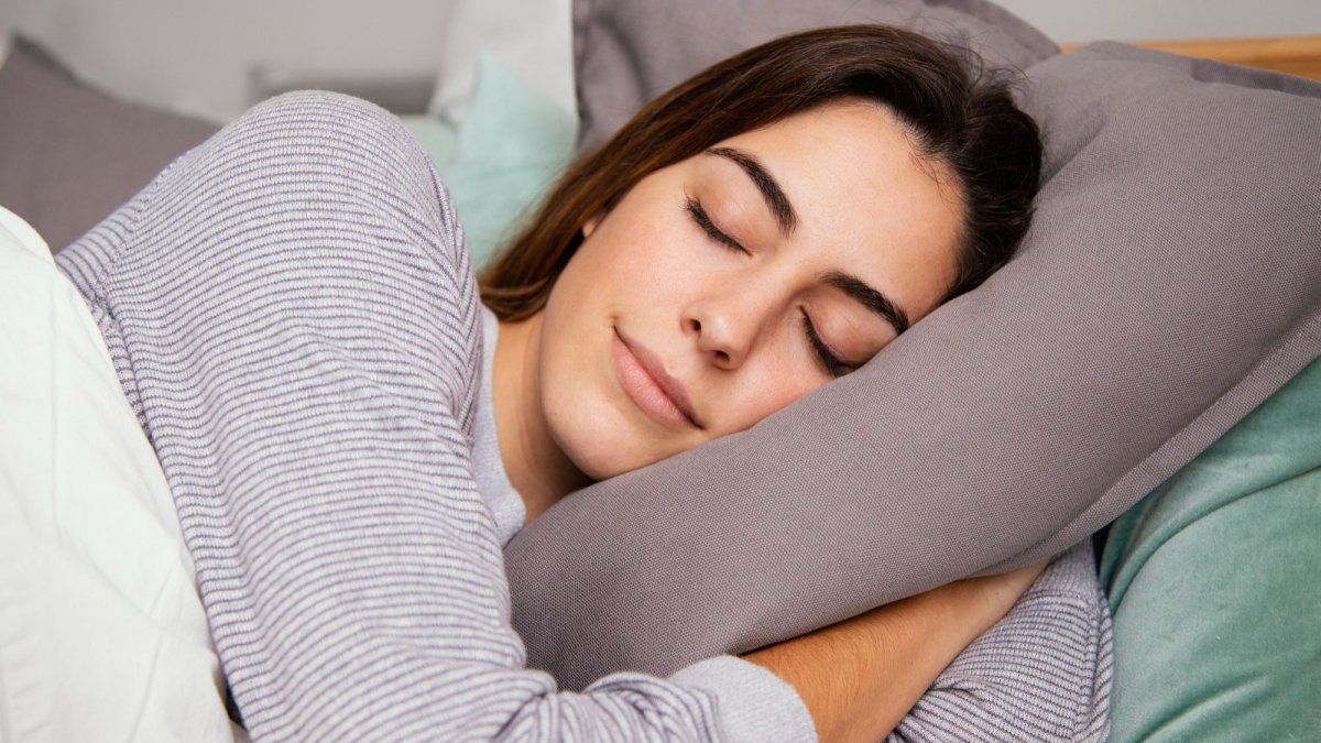 What really happens to your brain by having a lucid dream, according to science