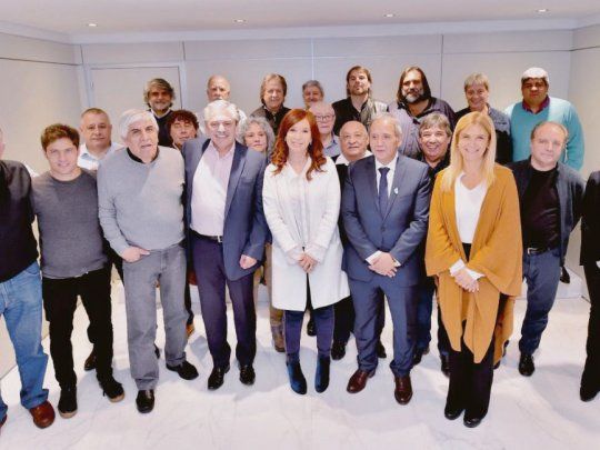 fórmulas. El bancario Sergio Palazzo logró congregar a las dos fórmulas más importantes del Frente de Todos.