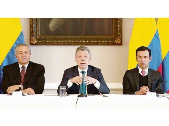 COMPROMISO. En medio de las críticas, el presidente colombiano Juan Manuel Santos prometió no dejar solos a los activistas y anunció que aumentará su seguridad.