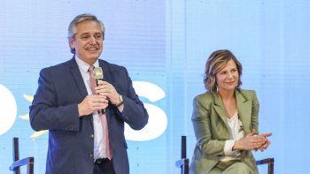 Alberto Fern&aacute;ndez encabez&oacute; un acto junto a&nbsp;Florencia Saintout.