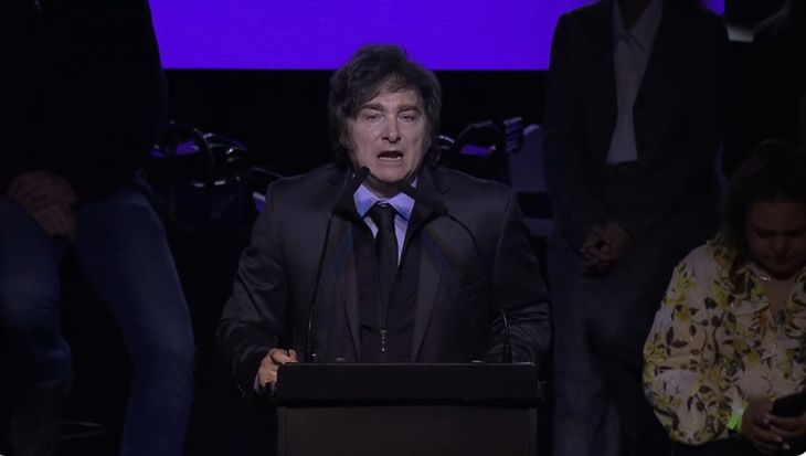 En su discurso, el mandatario aseguró que “Hoy el Congreso está secuestrado por el kirchnerismo”.