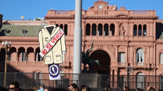 El 23 de abril se registró una masiva marcha en defensa de la universidad pública.