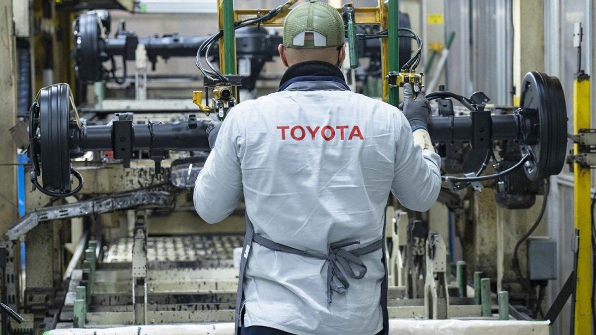 Toyota gradually takes up production in Brazil after the incident at the Porto Porto happy