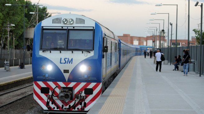 El ajuste implica menos formaciones nocturnas y cambios en los horarios, con el último servicio desde Retiro hacia Pilar a las 22:30.&nbsp;