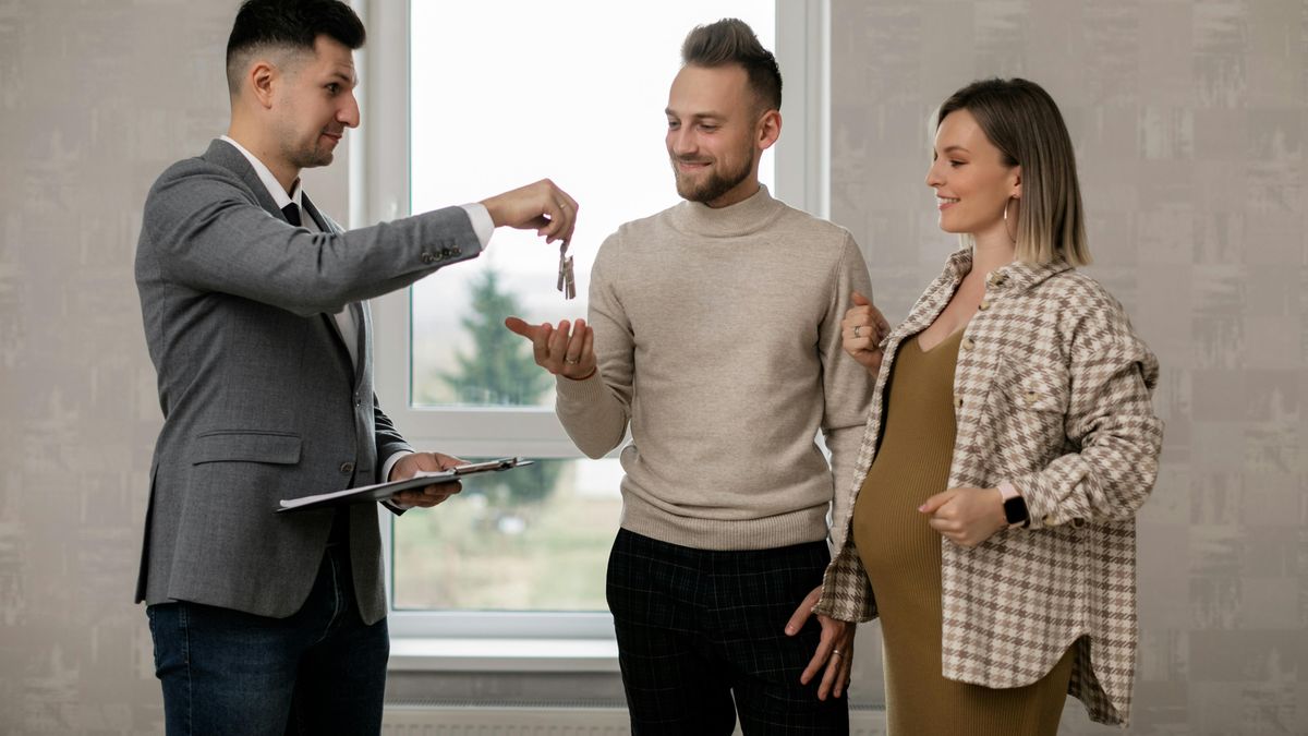 Matrículas, comisiones y escrituras: las claves del plan de desregulación inmobiliaria de Federico Sturzenegger
