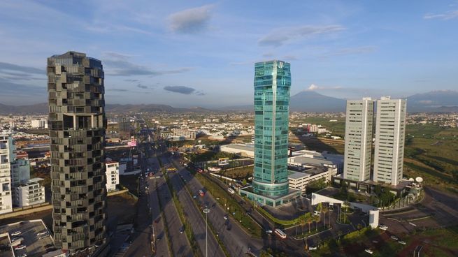 Son los tres hombres más ricos de Puebla y estos son sus grandes imperios.