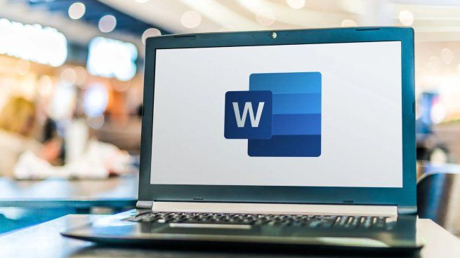 La actualización de Word con IA automatiza la revisión de documentos, ofrece sugerencias inteligentes y reduce el esfuerzo en la corrección de textos.