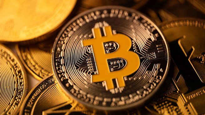 El bitcoin alcanzó su máximo histórico, rompiendo valores a los que había llegado en 2021.