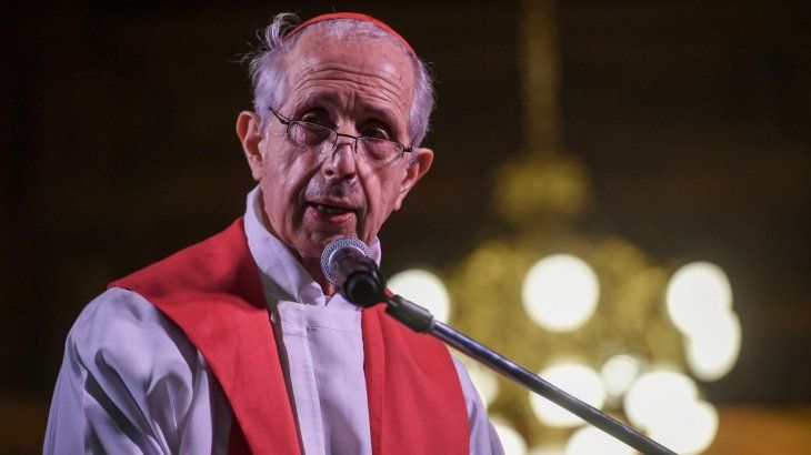 Centenares participaron del Vía Crucis