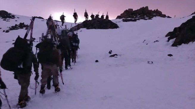 La operación comenzó formalmente el 23 de julio, en un equipo compuesto por miembros del Ejército argentino e indio.