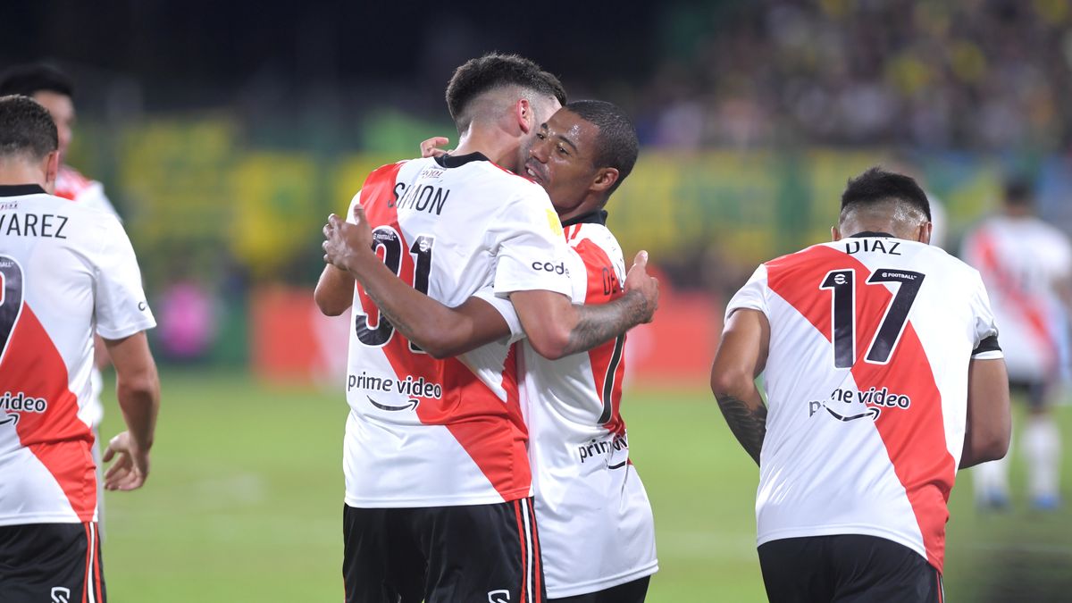 River carried out an always difficult game and is an escort