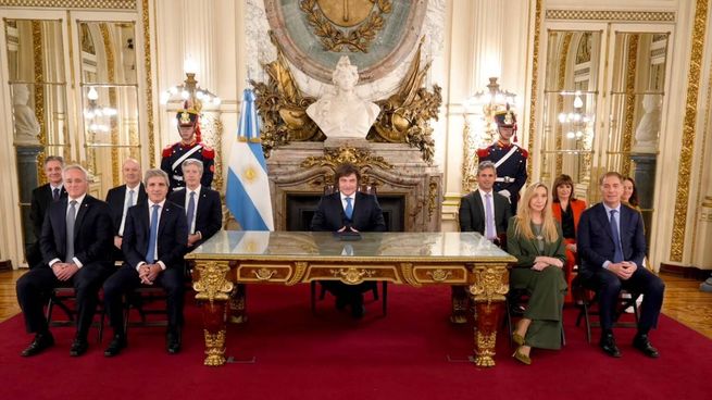 Javier Milei brindó una cadena nacional anunciando la reforma a la Carta Orgánica del BCRA.