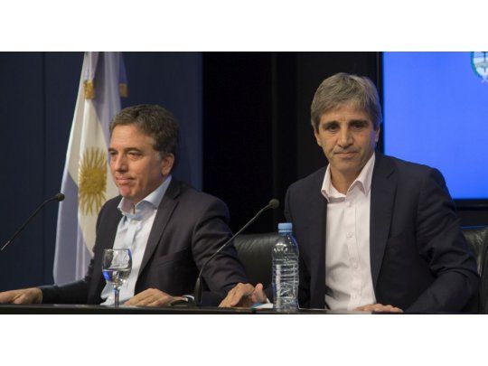 Un nuevo informe de la consultora económica advierte que la meta de reducción del déficit primario nacional en 2019 impulsará nuevos ajustes tarifarios. Todavía no se registró todo el traslado a precios de la reciente depreciación cambiaria, señala.
