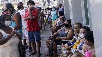 brasil registro mas de 137.000 casos de coronavirus y es nuevo record desde el inicio de la pandemia