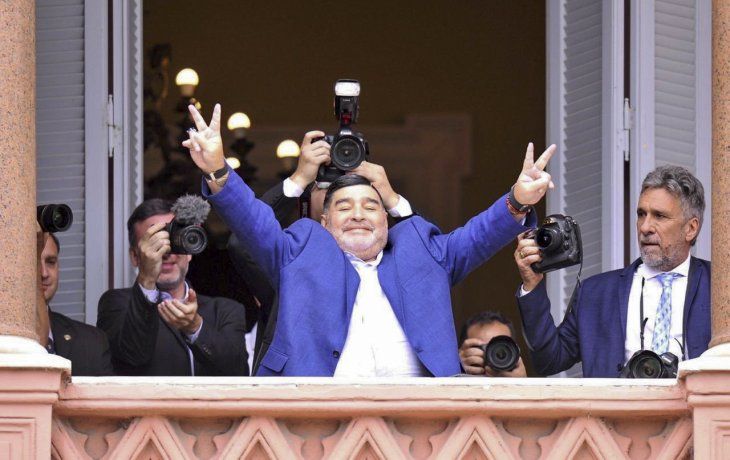 Maradona atacó a Macri con dureza y pidió que la FIFA lo saque de la Fundación.