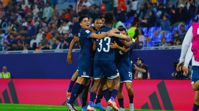 El Pachuca venció por 3-0 al Botafogo.