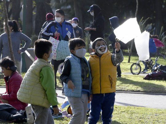 La temperatura tendrá una mínima de 7 grados y una máxima de 17, informó el&nbsp;Servicio Meteorológico Nacional&nbsp;(SMN).