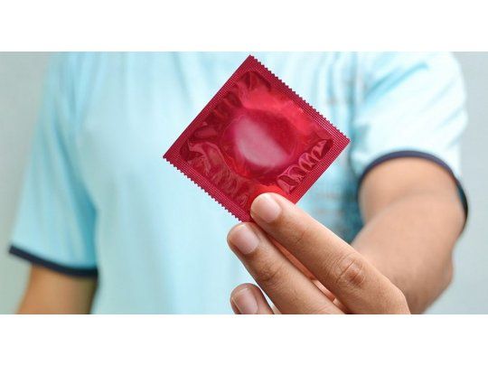Según cifras oficiales, en seis años se triplicaron los casos. En el Día del Condón, que se conmemora el 13 de febrero, expertos recuerdan que el aumento de la incidencia es un indicador del no uso del preservativo. ¿Qué otros factores influyen en este in