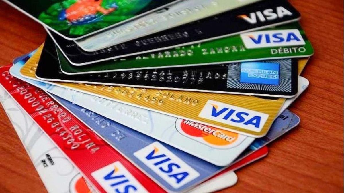 Desde hoy es más caro financiar la tarjeta de crédito