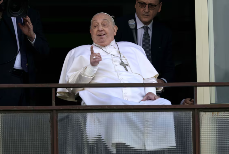 El Papa mostró especial preocupación por la crisis en Sudán, donde el conflicto sigue cobrando vidas inocentes. El Papa mostró especial preocupación por la crisis en Sudán, donde el conflicto sigue cobrando vidas inocentes.