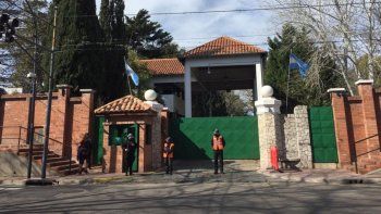 coronavirus: efectivos de la custodia presidencial dieron positivo y tuvieron que cambiar a toda la guardia