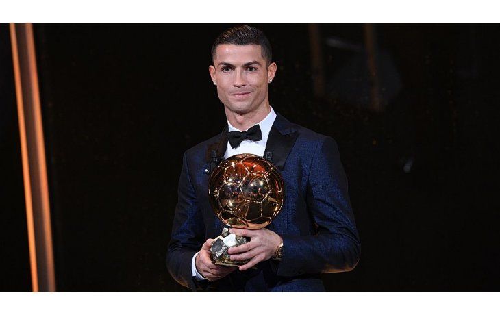 Cristiano, con su quinto Balón de Oro.