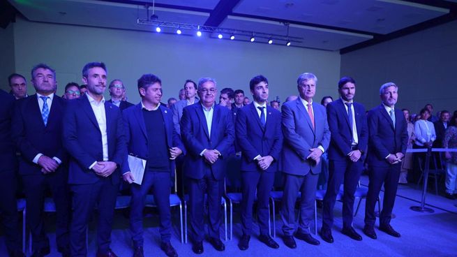 Gobernadores de todo el país se reunieron el martes en Paraná.