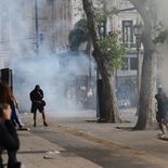 La Marcha Federal Universitaria reunió a estudiantes, docentes y gremios frente al Congreso, en una jornada marcada por la represión policial.