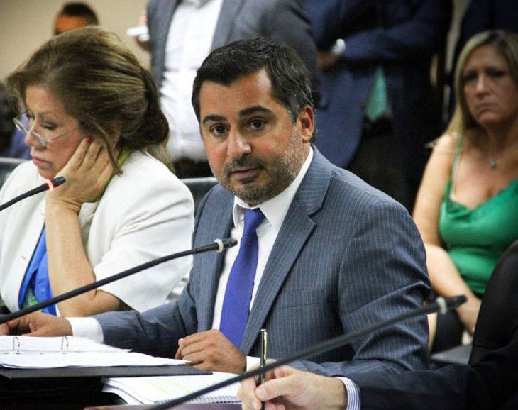 Molea asumirá la representación universitaria. Molea asumirá la representación universitaria.