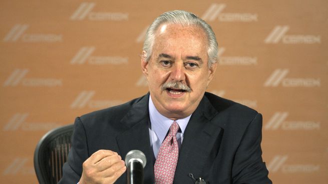 Se convirtió en multimillonario a la par de Carlos Slim Helú y fundó una de las empresas que cambiaron la economía de México