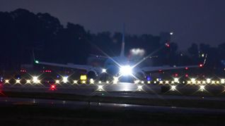 La llegada de vuelos desde el extranjero fue la más baja desde diciembre de 2022. La llegada de vuelos desde el extranjero fue la más baja desde diciembre de 2022.