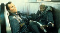 Bruce Willis y Art Evans en Duro de matar 2.