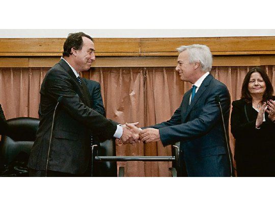 feria. Los camaristas Mariano Llorens y Martín Irurzun definirán en las próximas 72 horas si ratifican la medida cautelar que dictó Daniel Rafecas contra el reclamo de $1.500 millones que había iniciado Odebrecht ante el Tribunal Arbitral de la Bolsa.