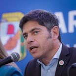 La medida fue presentada durante una recorrida por la ciudad de La Plata junto al ministro de Salud, Nicolás Kreplak. La medida fue presentada durante una recorrida por la ciudad de La Plata junto al ministro de Salud, Nicolás Kreplak.