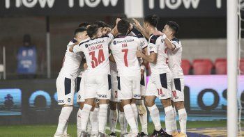 Independiente le ganó a domicilio a Estudiantes y dejó atrás el mal sabor de la Copa Sudamericana.