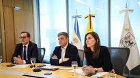 Macri estuvo acompañado por el Secretario General y de Relaciones Internacionales, Fulvio Pompeo, y la Subsecretaria de Relaciones Internacionales, Ana Ciuti.